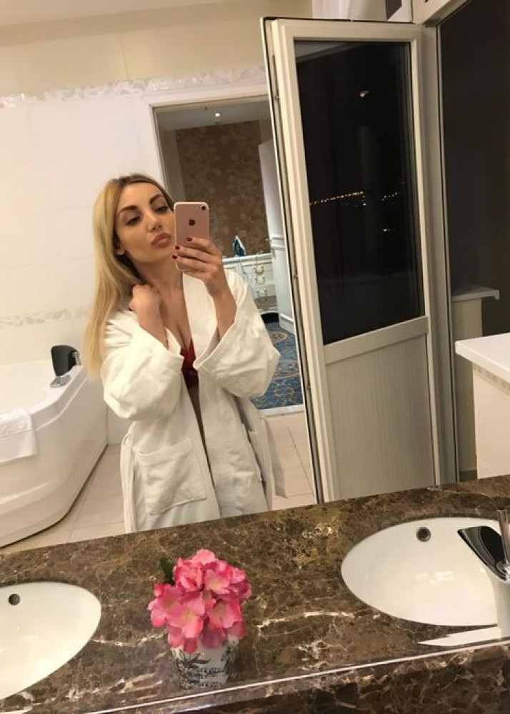 Индивидуалка Снежана главное фото в городе Нижегородская 